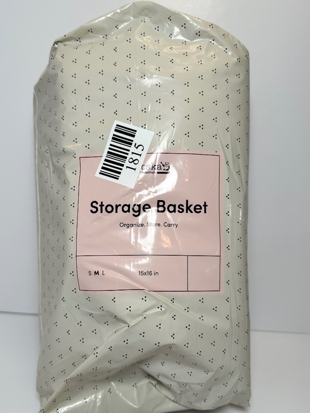 Cream Round Laundry Basket | Soft Storage Bin for Blankets, Clothes, Nursery - Picture 4 of 7
